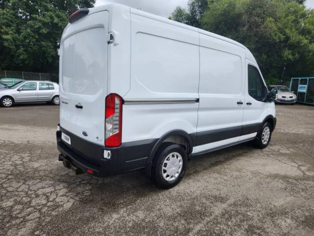 Ford Transit image 7