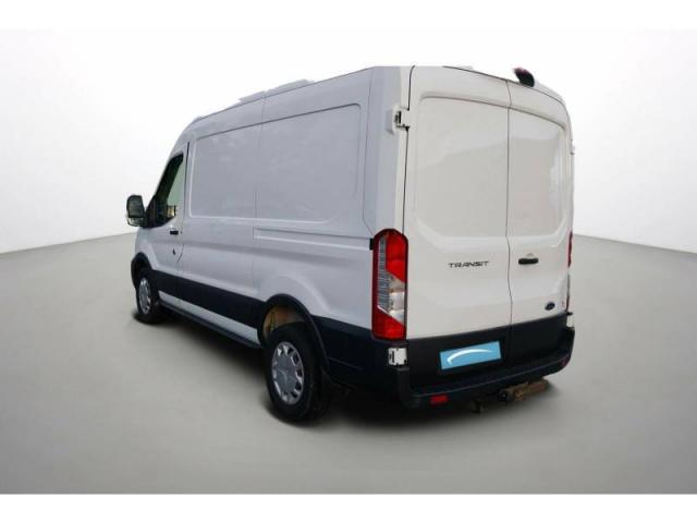 Ford Transit image 4