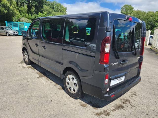 Renault Trafic image 4