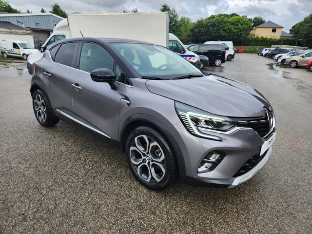 Renault Captur image 2