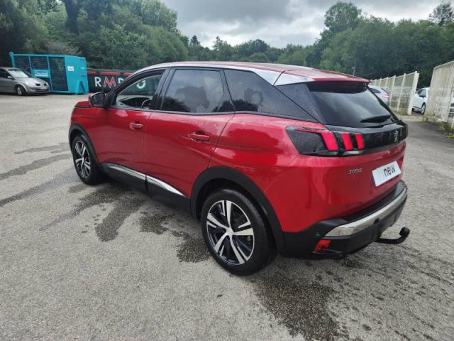 Peugeot 3008 image 2