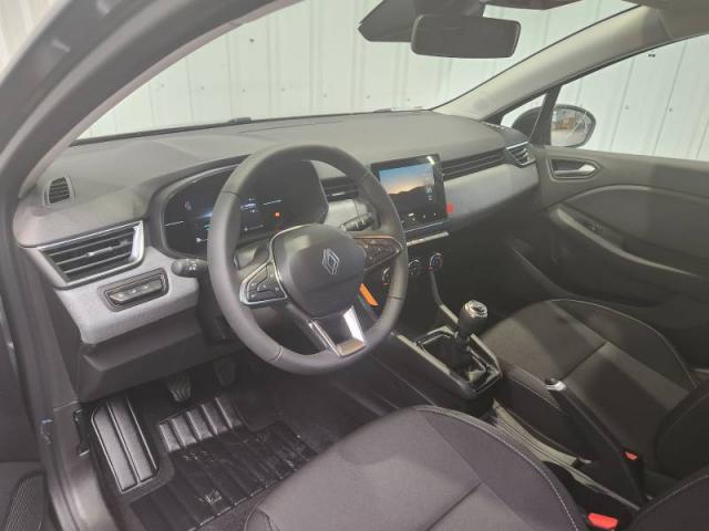 Renault Clio image 2
