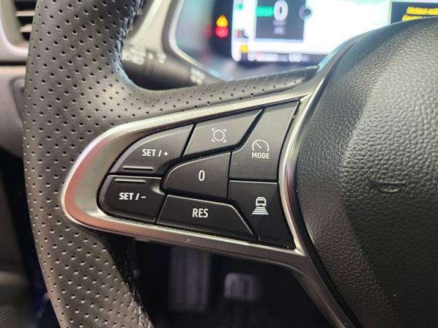 Renault Captur image 1