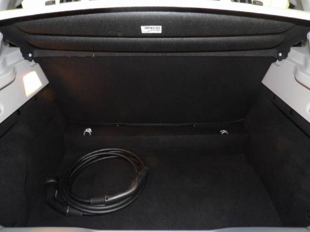 Renault Zoe image 2