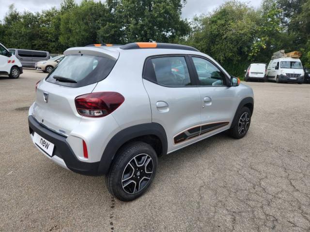 Dacia Spring image 9