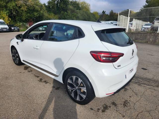 Renault Clio image 1