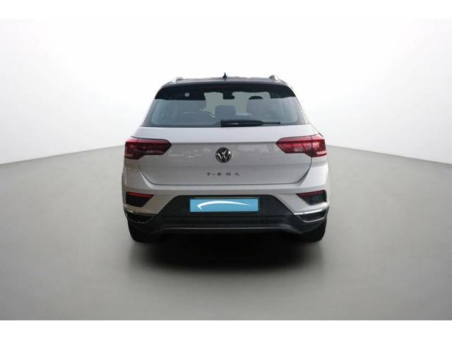 Volkswagen T-Roc image 2