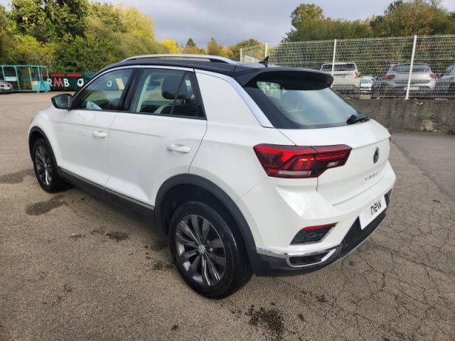 Volkswagen T-Roc image 9