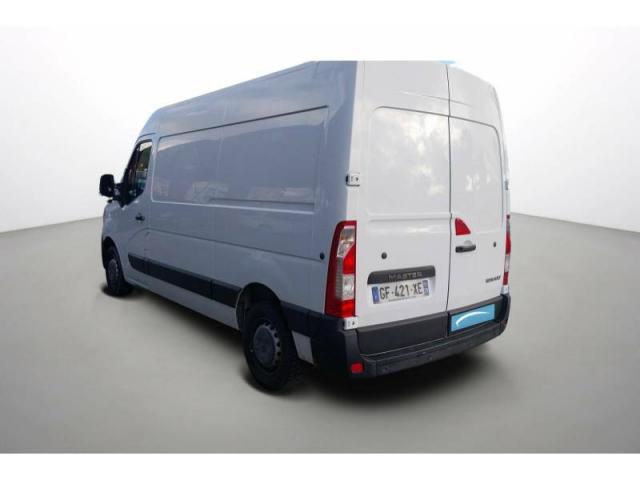 Renault Master image 2