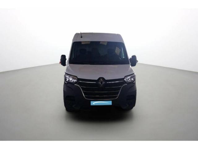 Renault Master image 1