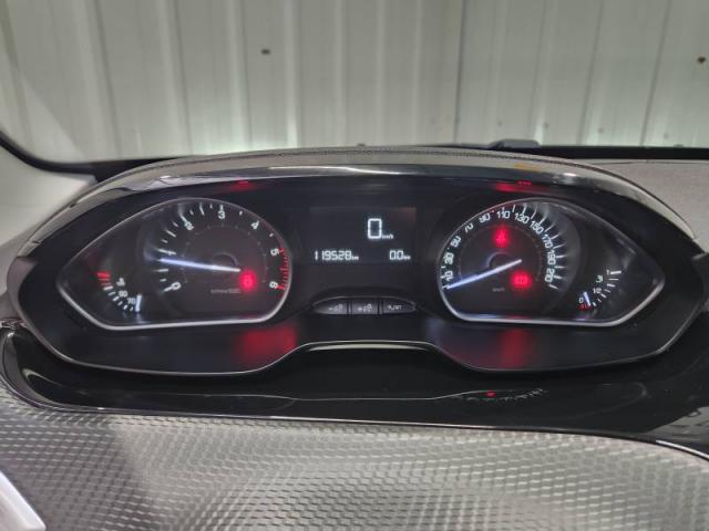 Peugeot 2008 image 4