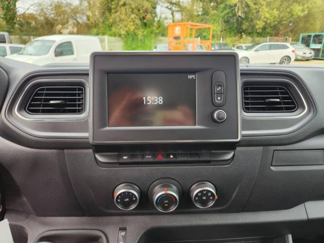 Renault Master image 3