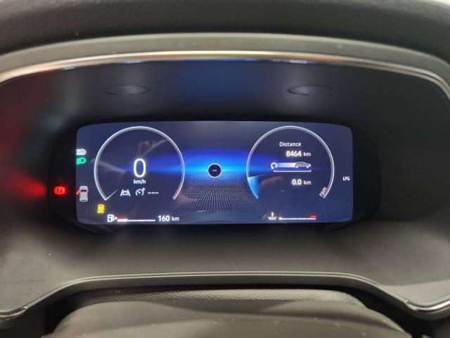 Renault Captur image 1