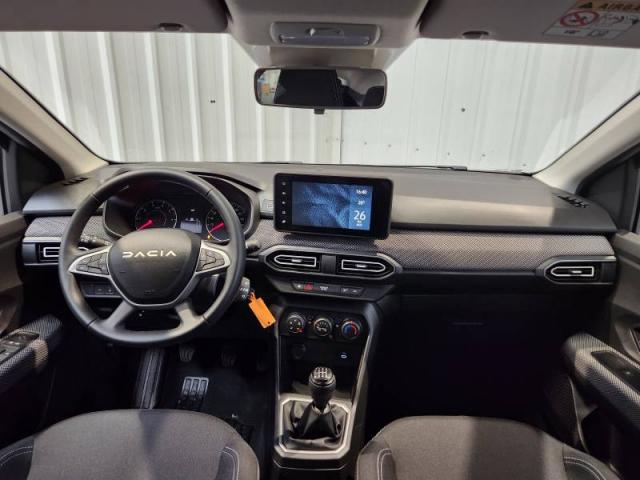 Dacia Sandero image 8