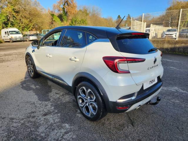 Renault Captur image 2