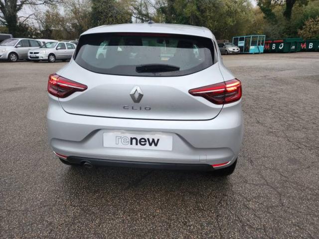 Renault Clio image 2