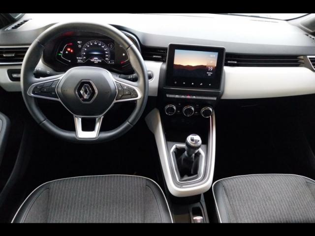Renault Clio image 2