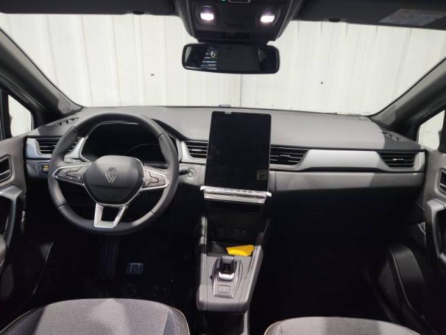 Renault Captur image 2