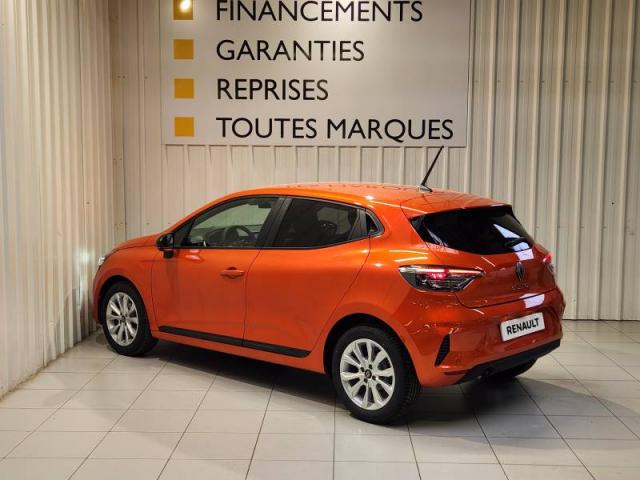 Renault Clio image 9