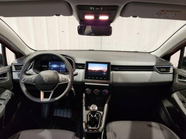 Renault Clio image 2