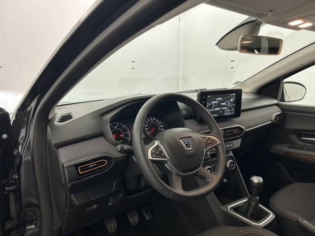 Dacia Sandero image 1