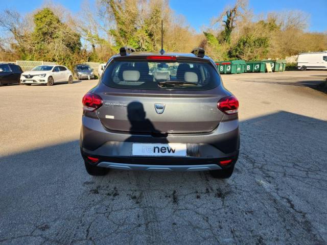 Dacia Sandero image 2