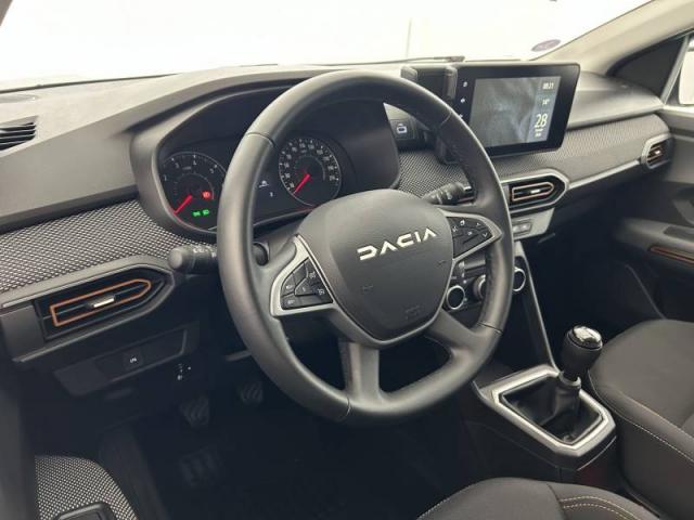 Dacia Sandero image 1