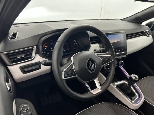 Renault Clio image 1