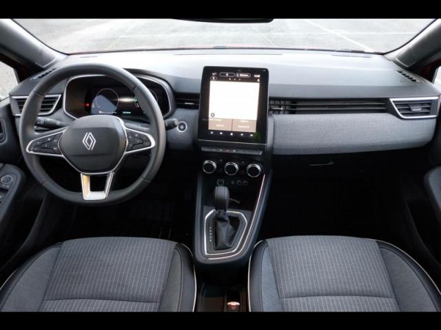 Renault Clio image 2