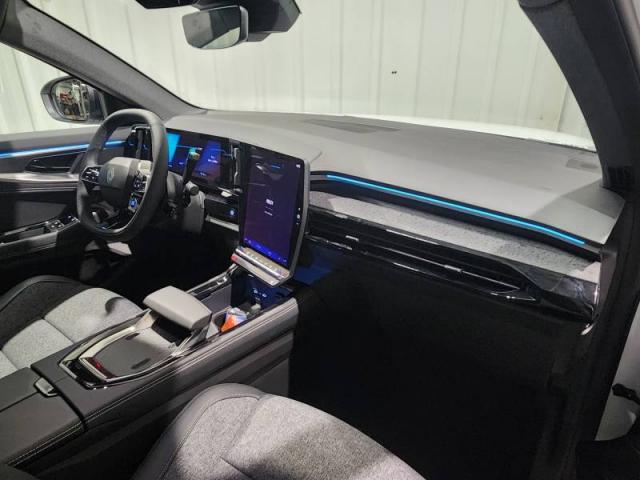 Renault Rafale image 2