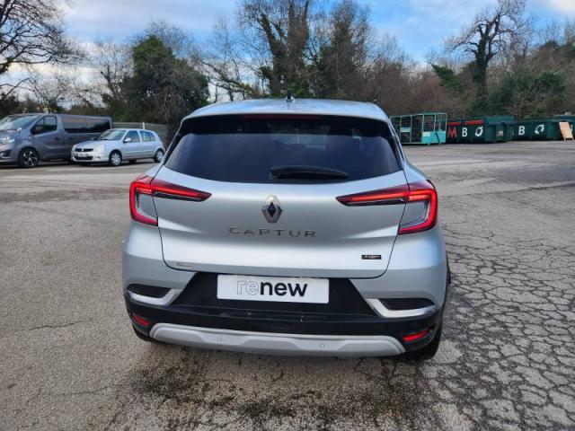 Renault Captur image 1