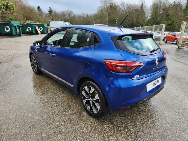 Renault Clio image 2