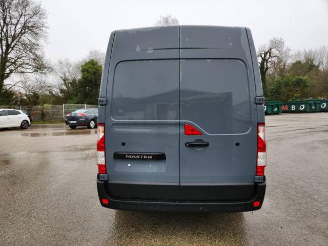 Renault Master image 6