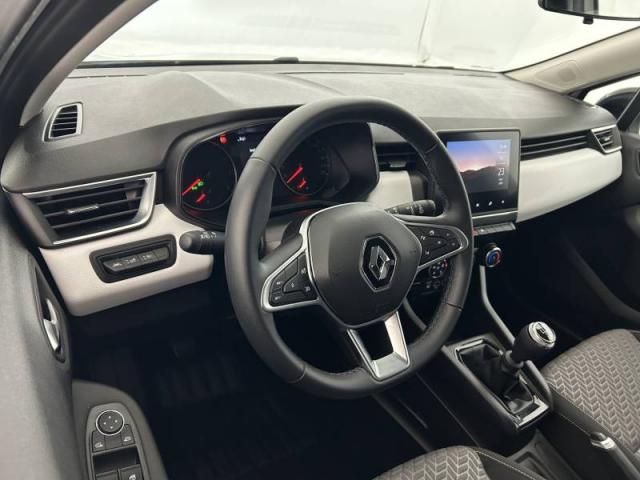 Renault Clio image 1