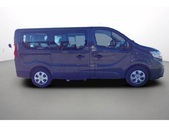 Renault Trafic image 1