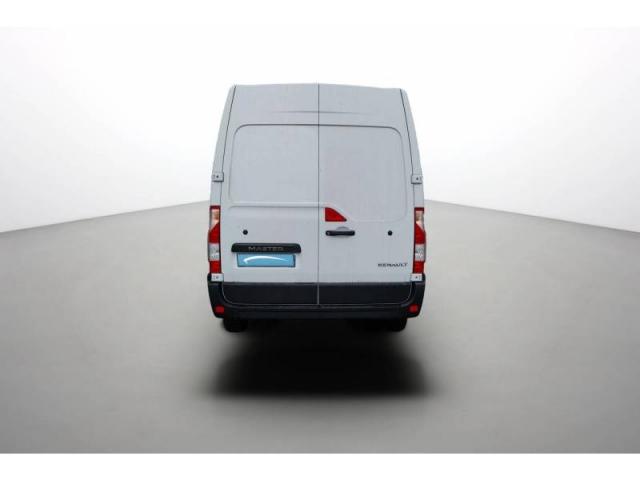 Renault Master image 1