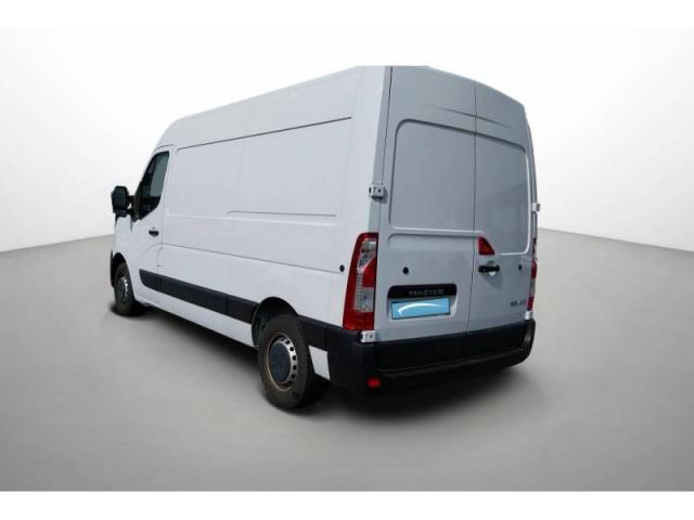Renault Master image 2