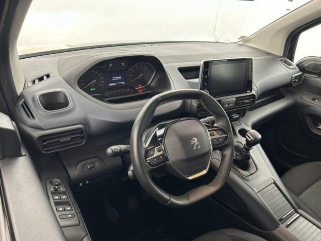 Peugeot Rifter image 1