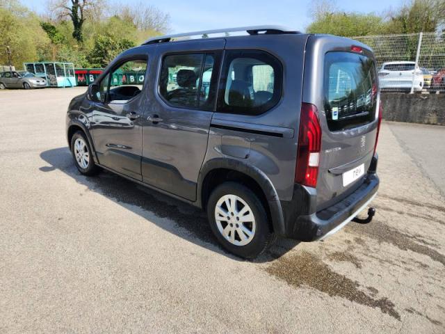 Peugeot Rifter image 3