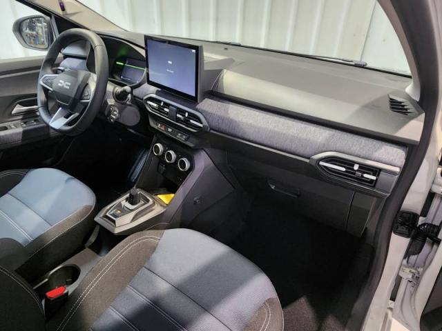 Dacia Sandero image 1