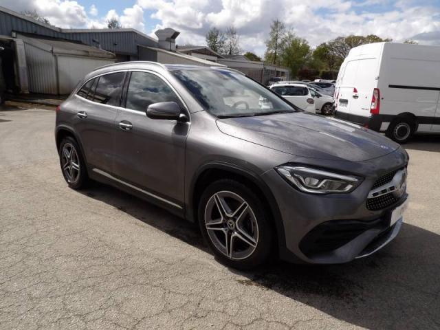 Mercedes Benz Gla image 6