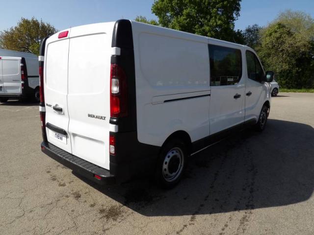 Renault Trafic image 1