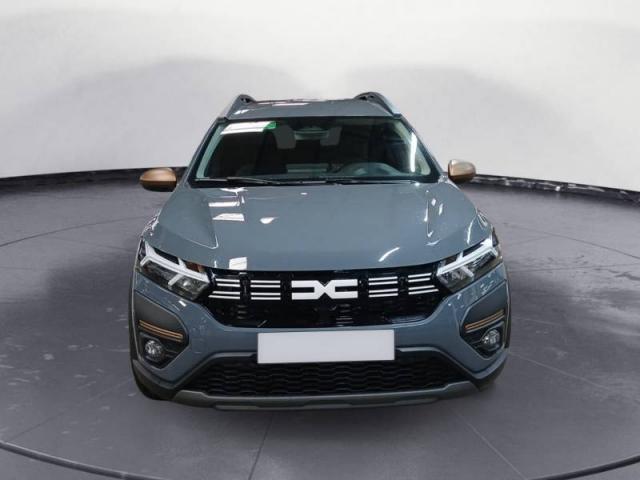 Dacia Jogger image 1
