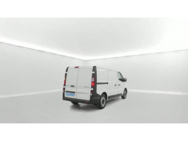 Renault Trafic image 9