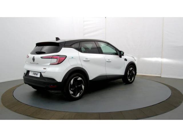 Renault Captur image 9
