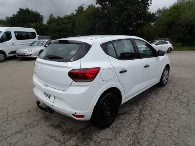 Dacia Sandero image 2