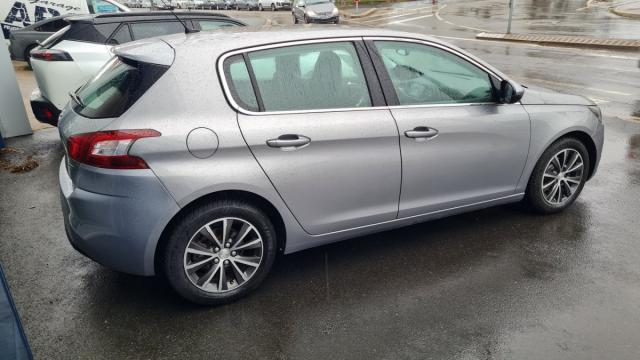 Peugeot 308 image 3