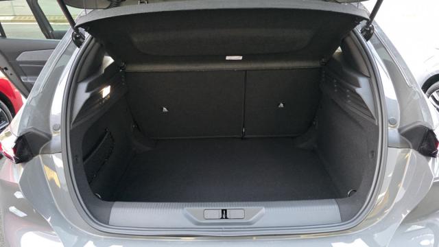 Peugeot 308 image 9