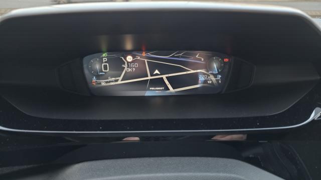 Peugeot 308 image 2