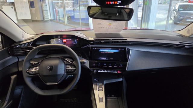 Peugeot 308 image 9